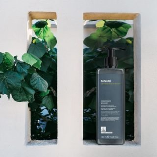 Te presentamos Anyah, una colección diseñada para convertir a sus usuarios en consumidores sostenibles y desde hoy puedes encontrar en @likeabloss.cl 💙🌿

Anya es una colección diseñada que busca combinar el bienestar personal con los más estrictos requisitos de protección ambiental. Un ritual de belleza unisex compuesto por cosméticos diseñados específicamente para el cuidado diario tanto del cuerpo como el cabello.

Dentro de su colección podrás encontrar:
Gel Shampoo, acondicionador, jabón líquido y crema hidratante.🌸✨

✅ Certificación Ecolabel
✅ Ingredientes naturales

#cosméticanatural #shampoo #cremaorganica #anyah